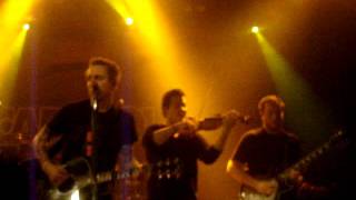 Yellowcard madrid Hang you up