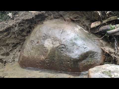Petroglifo de rostros 1/ 2 Pedro Vicente Maldonado. Pichincha Ecuador 🇪🇨