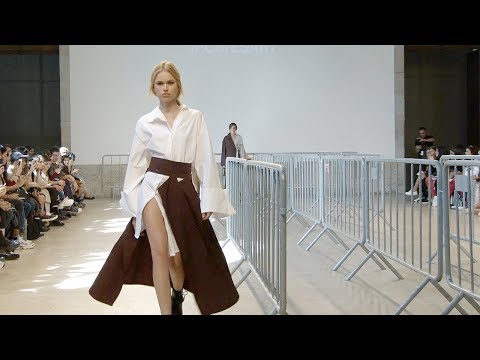 IPCB ESAD ESART | Spring Summer 2019 Full Fashion Show | Exclusive