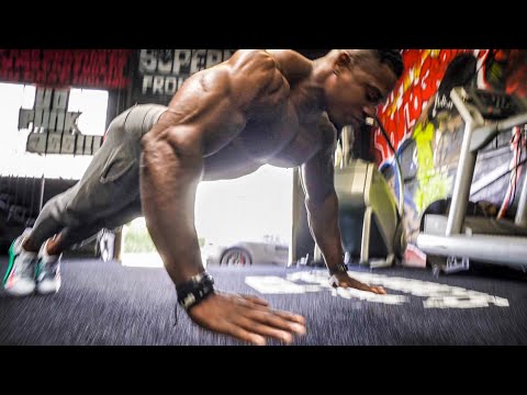 5 MINUTE HOME CHEST WORKOUT (NO EQUIPMENT)