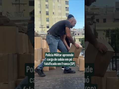 Polícia Militar apreende carga de sabão em pó falsificado na cidade de Franca (SP)