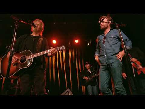 Kris Kristofferson with Waylon Payne - Help Me Make it Through the Night (5/15/2018) Nashville, TN