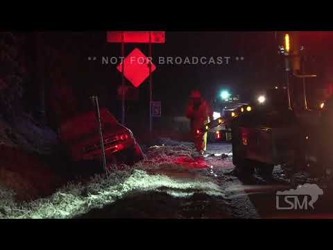 12-25-21 Snohomish, WA - Lowland Christmas Snow - Truck in Ditch - Plows