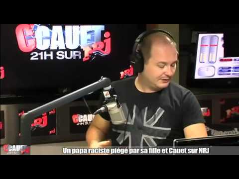 Un papa raciste piege par Cauet