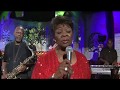 Irma Thomas performs "Wish Someone Would Care" on the News With a Twist Stage
