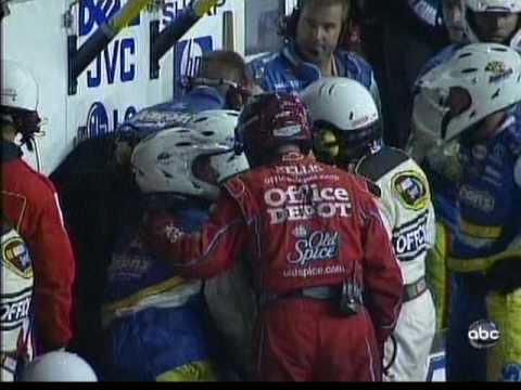 Close Call Pit Road Richmond Rock N Roll 400 2009.