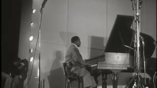 Bud Powell - "Sweet and Lovely"  France (1960)