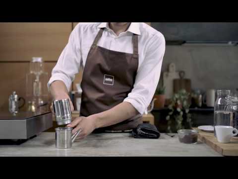 Миниатюра изображения товара Кофе в зернах Lavazza Qualita Oro Mountain Grown / 11720 (250г)