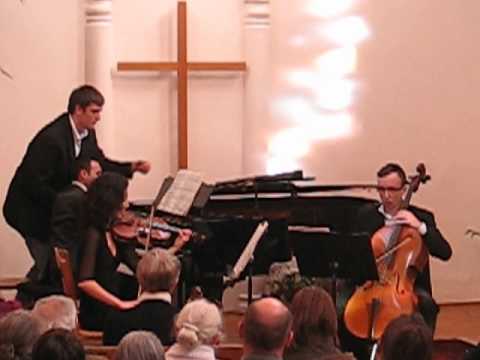 HM trio Orphée 22-04-12 (Trio St Saens).AVI
