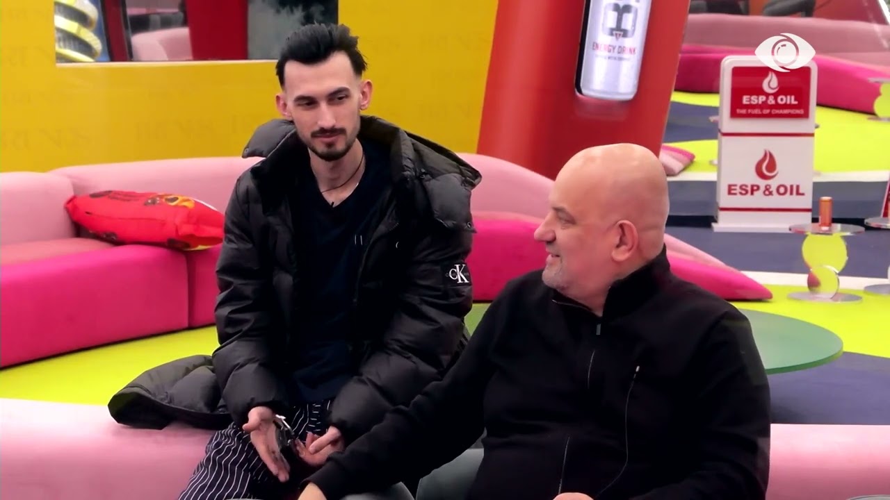 A do jeni në 5-she?/ Kristi pyet Ilirin dhe Armirin për nomininet