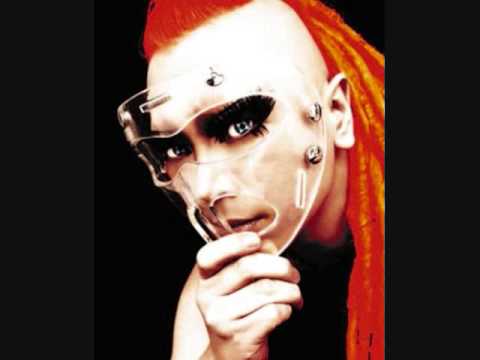 Yoji Biomehanika - Monochroma