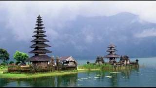 Gamelan Bali (Balinese Gamelan) - Traditional Music