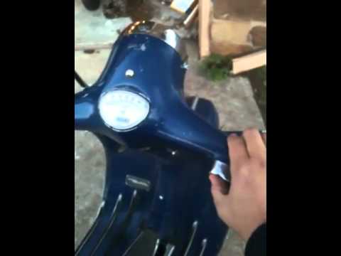 Vespas 1973 150 super and P200