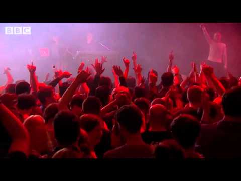 Underworld - Cowgirl (6 Music Festival 2016)