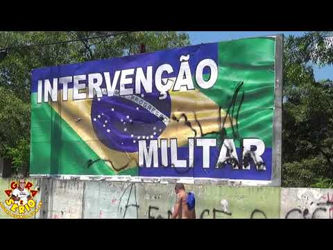 Outdoor na entrada da cidade de Juquitiba pede a Intervenção Militar e sofre Vandalismo
