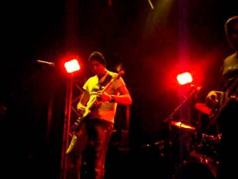 anthimos manti support vinnie moore@mylos club thessaloniki 2011