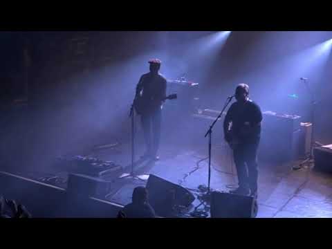 THE PIXIES ( Motorway to Roswell - Gouge Away - Cecilia Ann ) - Paris 2019