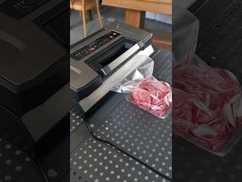 Flüssigkeiten vakuumieren mit dem VRH 790 advanced Pro Vakuumierer von CASO Design