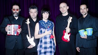 Ovelha Negra - Pato Fu - DVD Música de Brinquedo ao Vivo