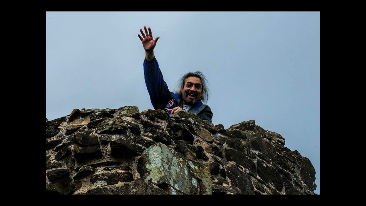 Kim Nicolaou ft Trina C - Glad That It Was Me (1967)