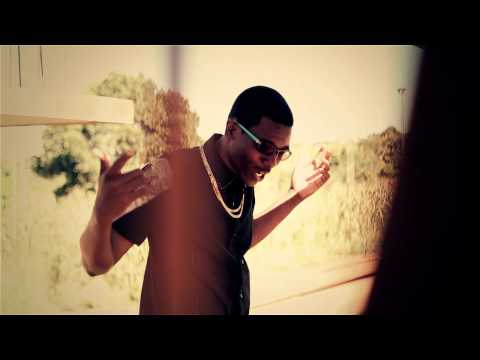 Ygrego - Ghetto vs City (ft. Dois Zero)