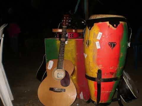 Naahu Tribes: Kini kini Males