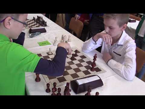 žiaci 4.3. Matej Bulej  - Igor Šulgan  0:1