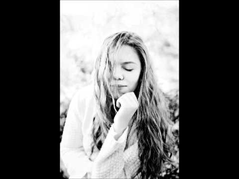 Monika Szostak - Nie opuszczaj mnie (Ne me quitte pas)(cover)