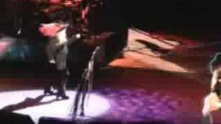 Stevie Nicks Performs ROCK & ROLL ( LED ZEPPELIN )