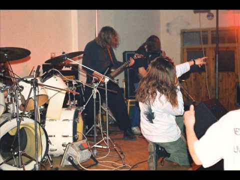 Hermaphrodit - Splozeni spaseni 9.3.1995 Prosek online metal music video by HERMAPHRODIT