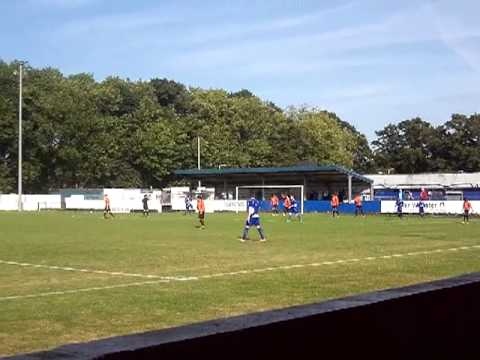 Barking 1-0 London Tigers.  FA Vase Second Qualifying Round.  Sat15Sep2012