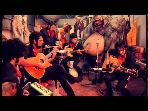 TWIN TONES /// A dies pasos de la muerte /// DESUBICADOS.TV