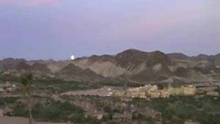 preview picture of video 'Lake Las Vegas sees a Full Moon'