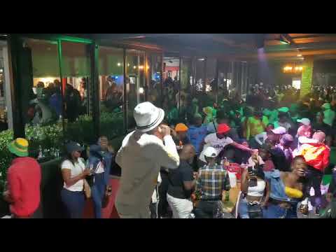 Dosline MAKHI perfoemance @Tribal