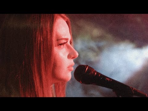 Emily Frith - Giving Up on Love (Official Music Video)
