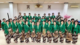 Download lagu Dancing Queen - Angklung Instrument by Gita Pundarika NSI mp3