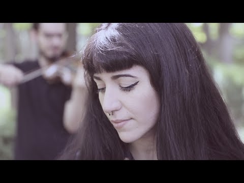 Video thumbnail for Lo Echamos a Suertes (Ella Baila Sola)