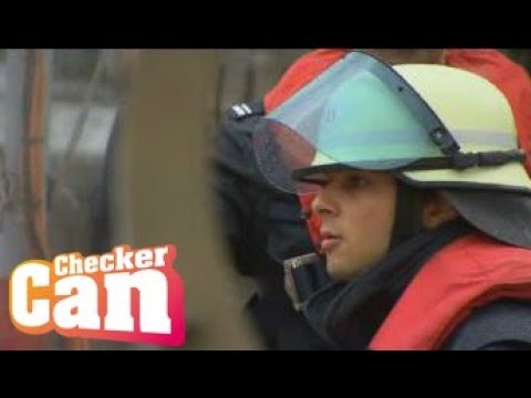 Wer passt auf im Hafen? | Reportage für Kinder | Checker Can