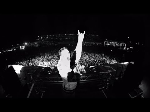 Its All About Music No.1 by Pako Rodríguez