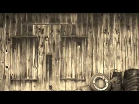 Na Sóficie Muzgi - Życiowe przemyślenia po imprezie w stodole (prod. Bonifacy)