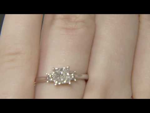 0.90ct Princess Cut Diamond Trilogy Engagement Ring MD040