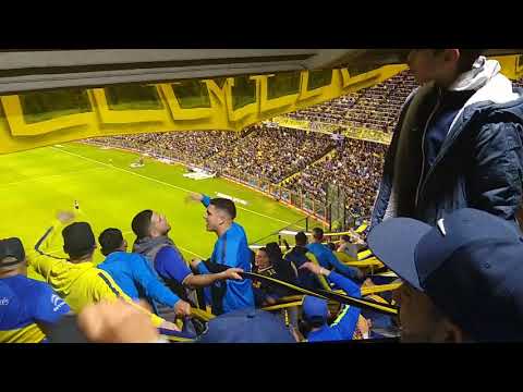 "MUCHAS COSAS NOS SEPARAN CHE GALLINA HIJA DE PUTA/LA 12,BOCA JUNIORS VS HURACAN(Superliga2019fecha1)" Barra: La 12 &bull; Club: Boca Juniors