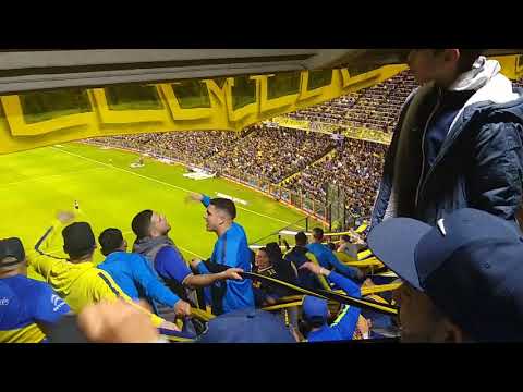 "MUCHAS COSAS NOS SEPARAN CHE GALLINA HIJA DE PUTA/LA 12,BOCA JUNIORS VS HURACAN(Superliga2019fecha1)" Barra: La 12 • Club: Boca Juniors