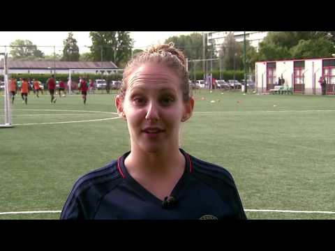 Feyenoord Soccer Schools – Manon Melis