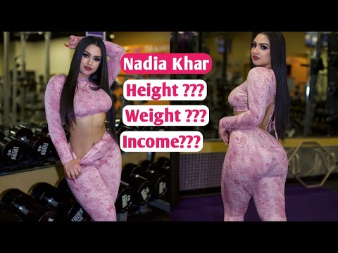 Nadia Khar Curvy model, Bio, Age, Height, Weight, Family, Facts, Boyfriend, Networth and more