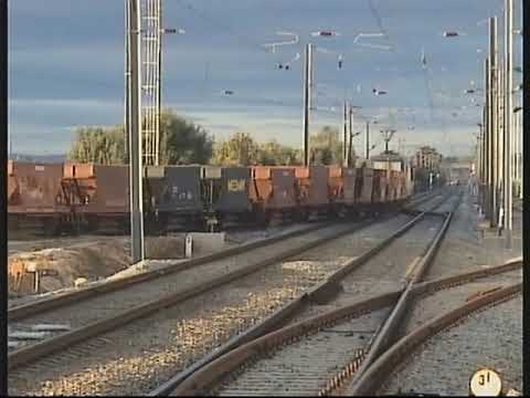 Manobras com comboio de transporte de areia - Riachos - Linha do Norte - 2022