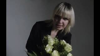 Andreya Casablanca – “Trapped in Space”