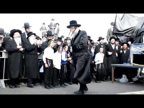 Modzitzer Rebbe Shlita - Meron Lag B'Omer 5776