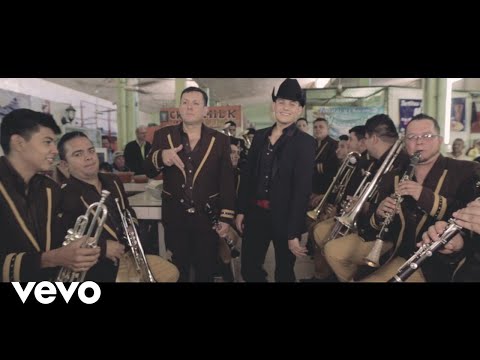 Banda Guasaveña de Valentín Elizalde - Vete Ya ft. Chayín Rubio