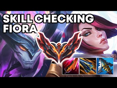 Grandmaster Fiora gets skill checked | Aatrox vs Fiora Guide